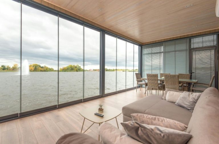 Design Resilient Waterfront Properties