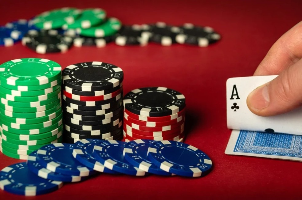 Poker KUBET - Extremely Attractive Tactical Card Game