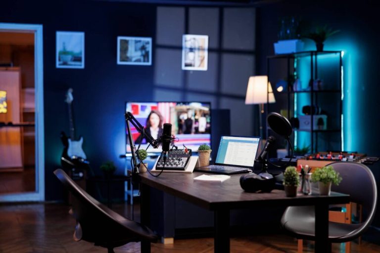 From Recording to Publishing: The Best Podcast Tools You Can Use Online